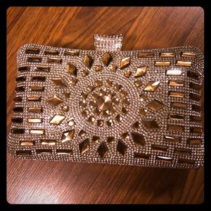 Crystal clutch